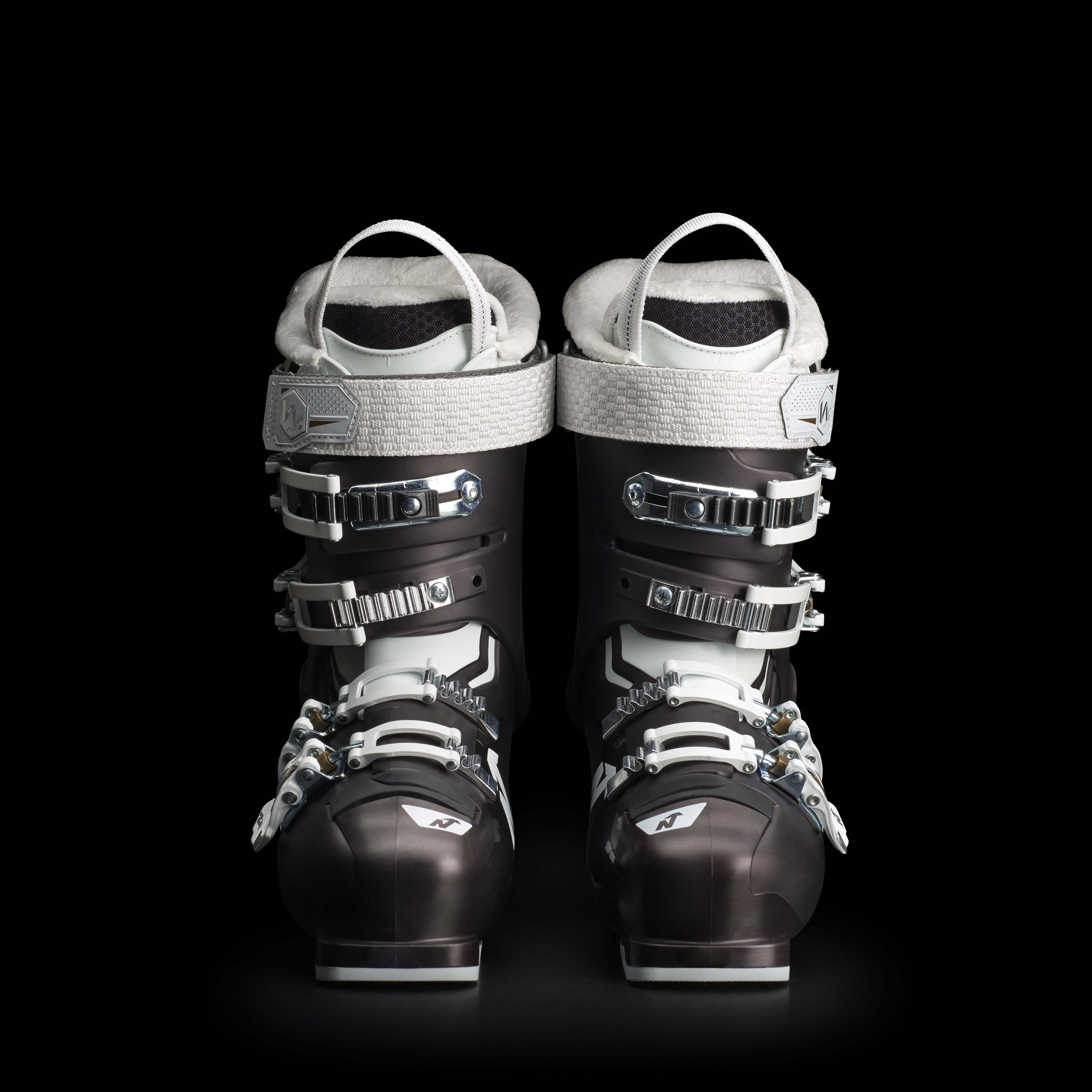 THE CRUISE 75 W Nordica - Skis and Boots – Official website THE CRUISE 75 W Nordica - Skis and Boots – Official website