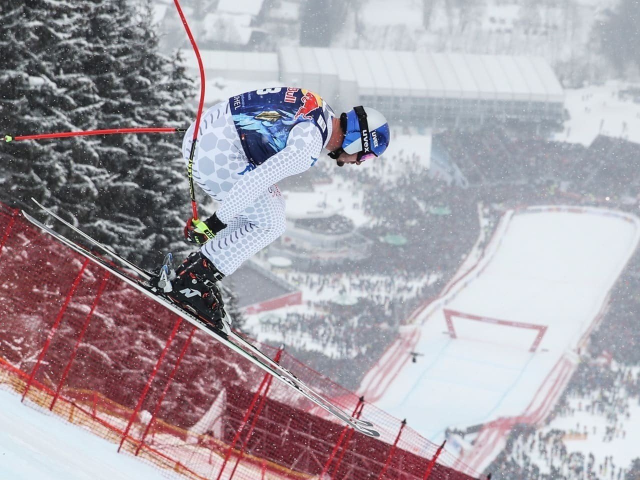 CHALLENGING HISTORY IN KITZBÜHEL